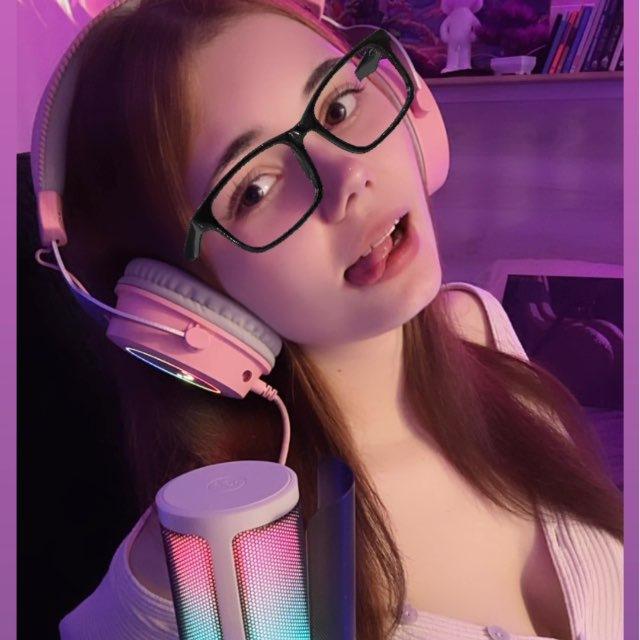Girl_of_love