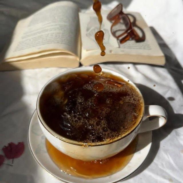 ديــمۘ.