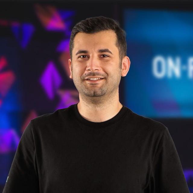 پویان روحی