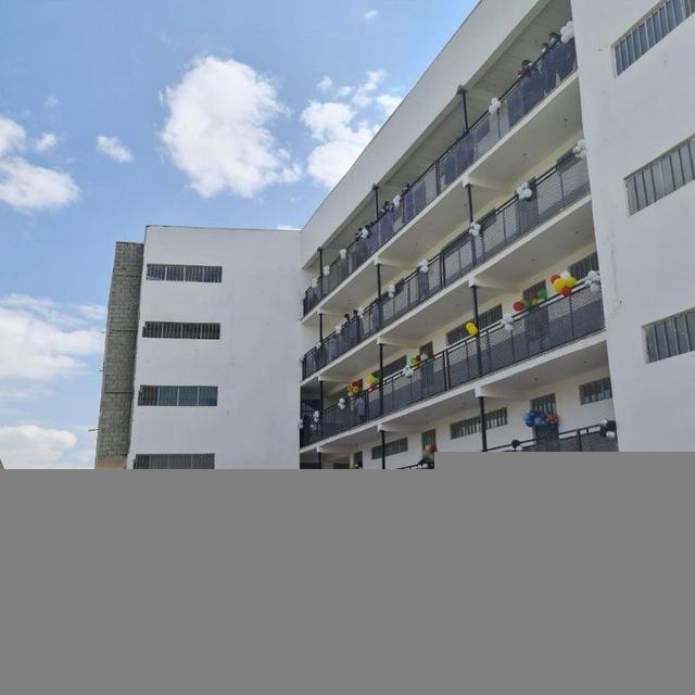School of indiana /Mariyam/KG1-3