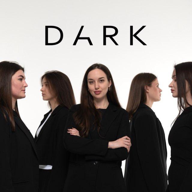 DARK • community 🖤
