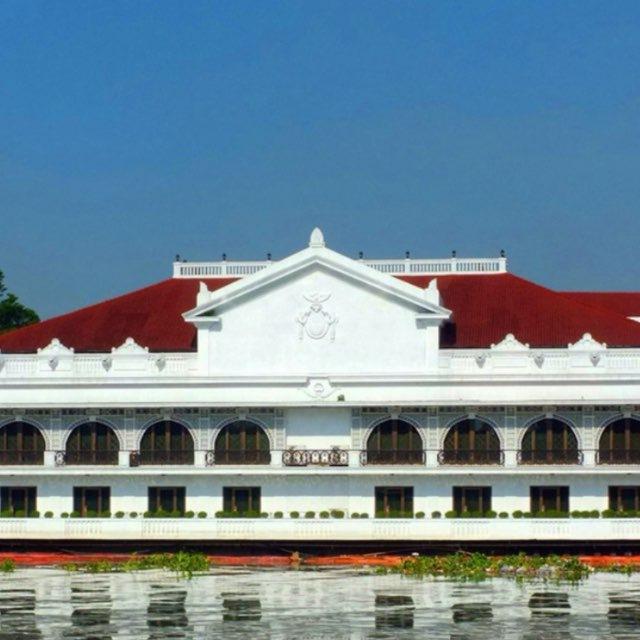 HOUSE OF SENATES