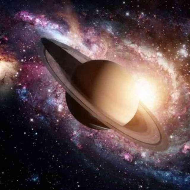 𝓤𝓷𝓲𝓿𝓮𝓻𝓼𝓮.....🪐✨