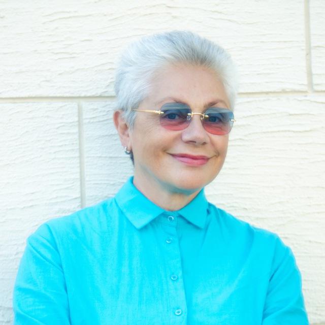 Елена Джейхан. Гипнотерапевт.