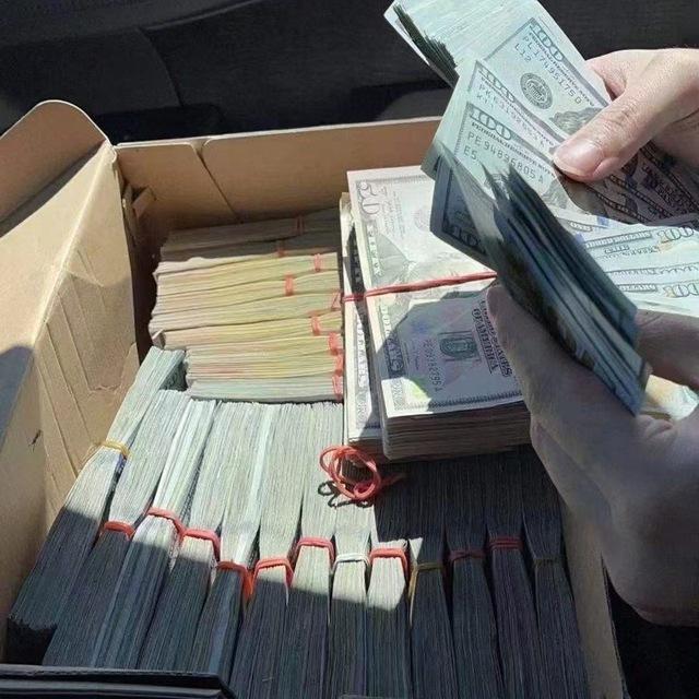 Cash pickup and Gold pickup
