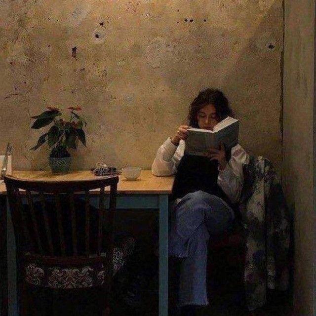 مڌگرٍات طُالُبه🤎📚