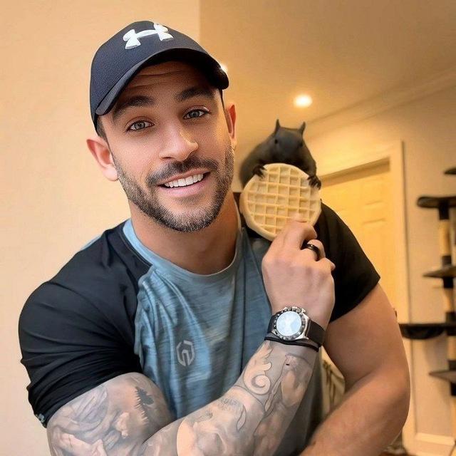 FAMOSOS HOT 🔥🔥