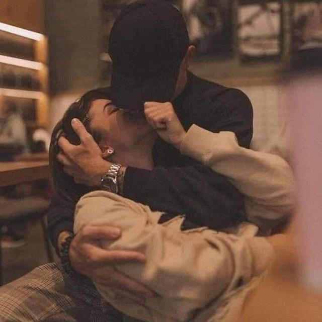 Kiss foreverlovely 😘🍃❤️
