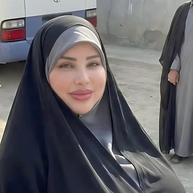 خەیاڵە خۆشەکان