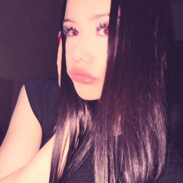 vikssa🚭