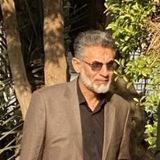 الاستاذ سالم حريز