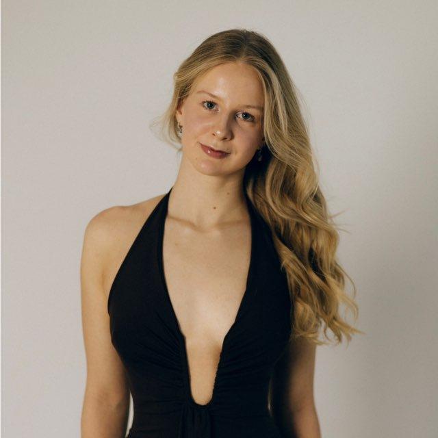 Евгения Чикунова💜