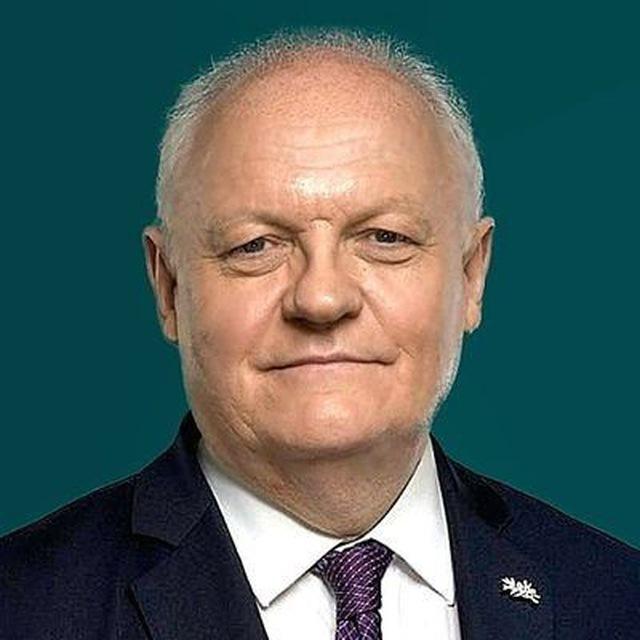 François Asselineau 🇫🇷