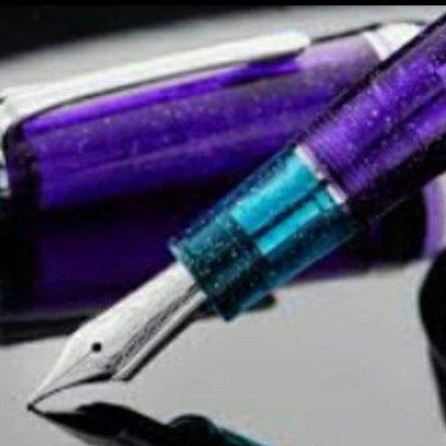 FOLLOW THE PEN🖋