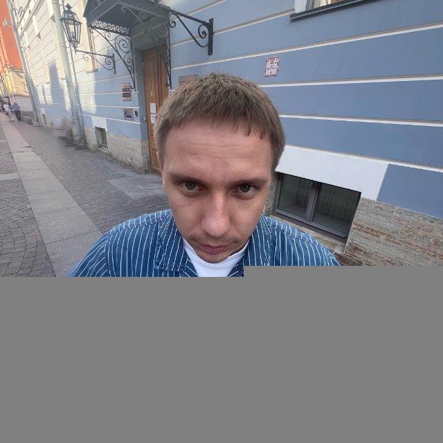 Валя Скиданов