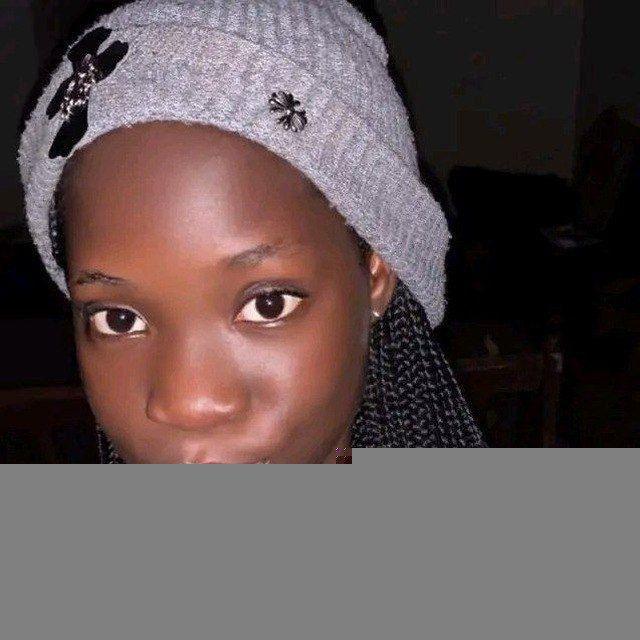 FILLE CONGOLAIS DE 15ANS
