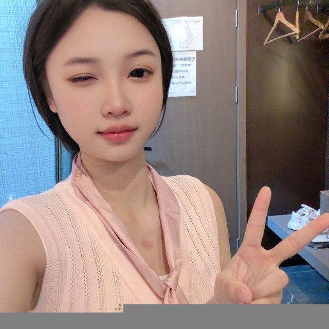 琪琪宝盆友圈