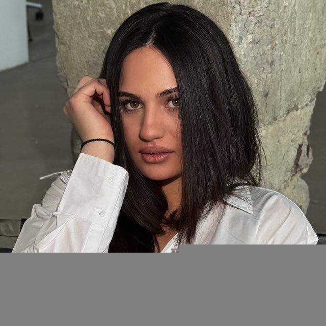 𝐌𝐚𝐫𝐢.𝐌