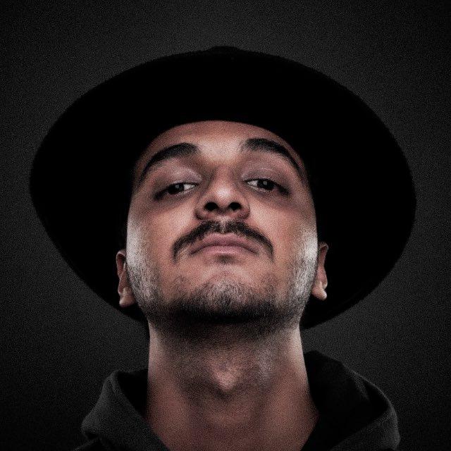 AMIRALI مُرَوِّج