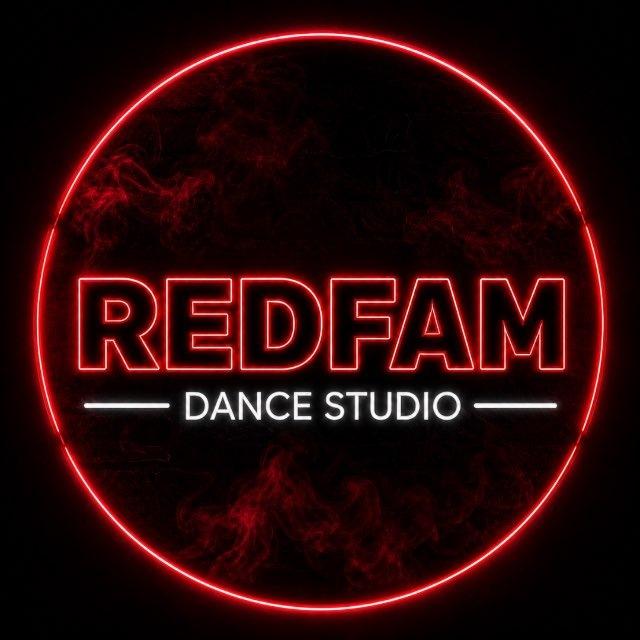 Танцевальная студия REDFAM