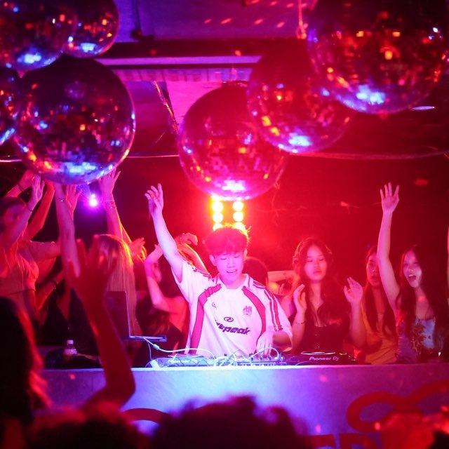 yongxin’s dj crib (young)🍒