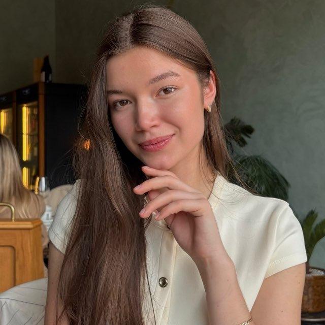 соня и её красота момента 🤍