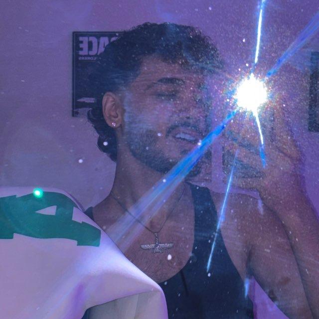 CloseMári🤠