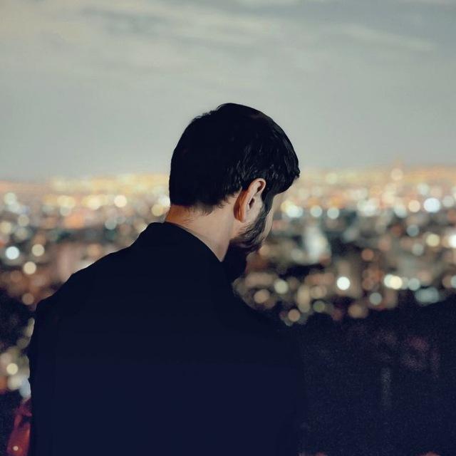 اَمیرحُسین