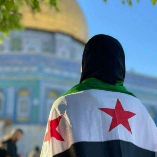 طيّف شَهْيِد 𓂆