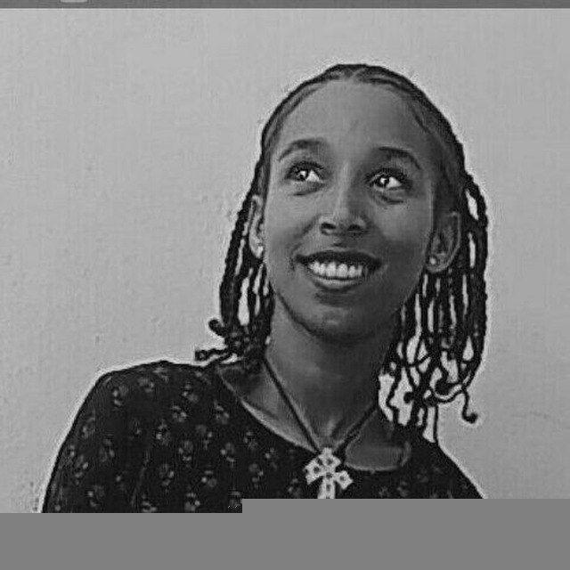 ገጣሚዋ ብዕር ( እድሜአለም ሞኜ/ እድሜ) 2016E.C