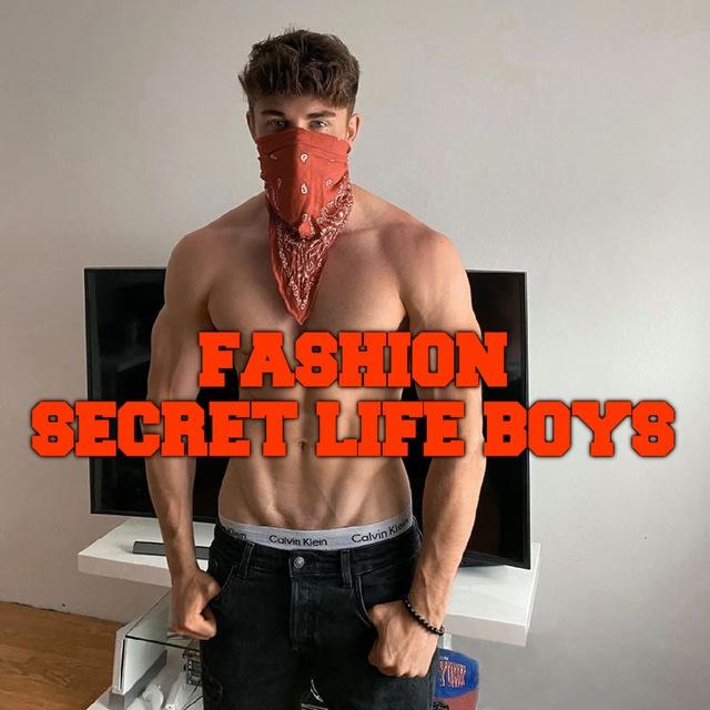FASHION Secret Life Boys