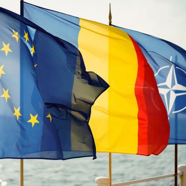Info internaționale și naționale