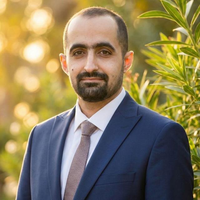 الاستاذ عمار غالب