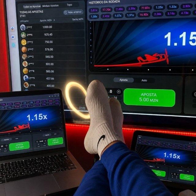 Aviator Predictor App ✈️🎲