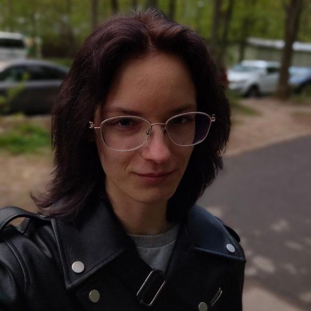 Евгения Петрова