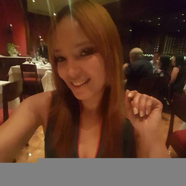 MUJER MAGNÉTICA