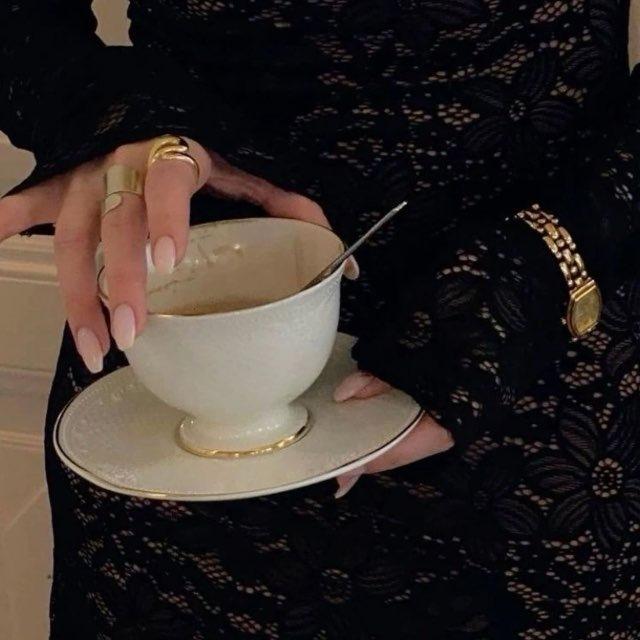إيْف .