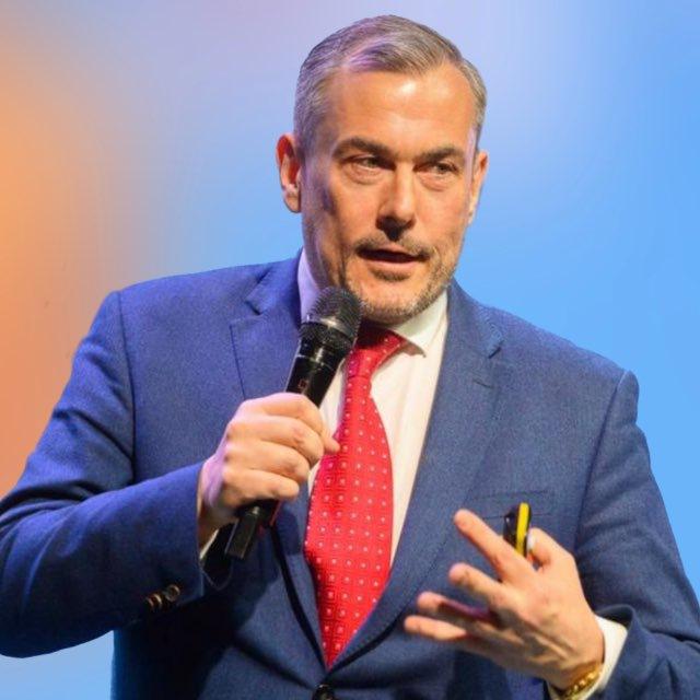 СЕНДЕРОВ про МАРКЕТИНГ