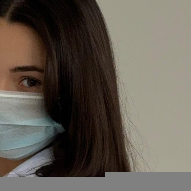 Загадка в белом халате👩🏻‍⚕️