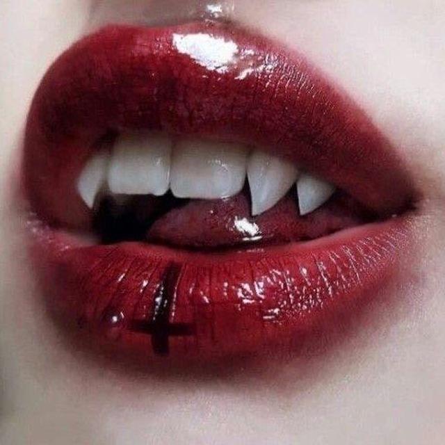 𝐇𝐄𝐑𝐎𝐒𝐈𝐌𝐀