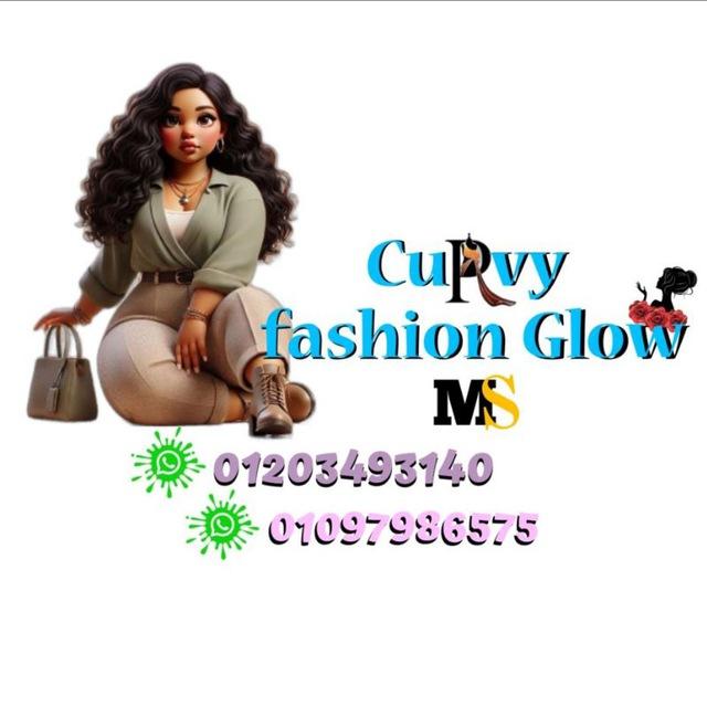 Curvy fashion glow