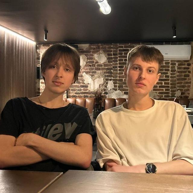 Сэм Ресейлер