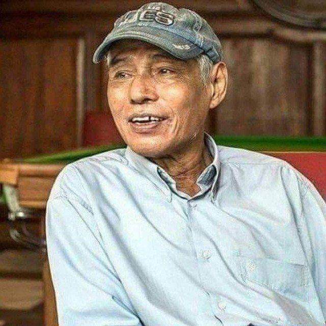 ကဗျာ စာတိုများ ဆရာအောင်ချိမ့် စာပေများ
