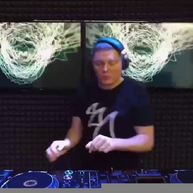 KUTSUEV