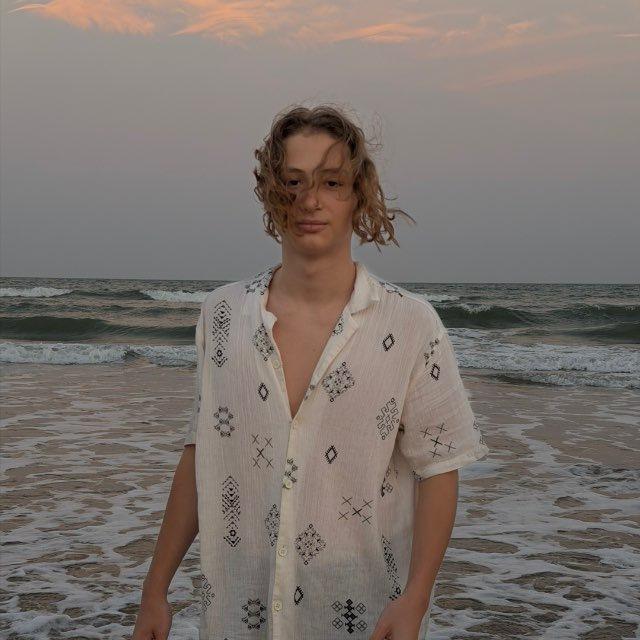 Казанцев Женя
