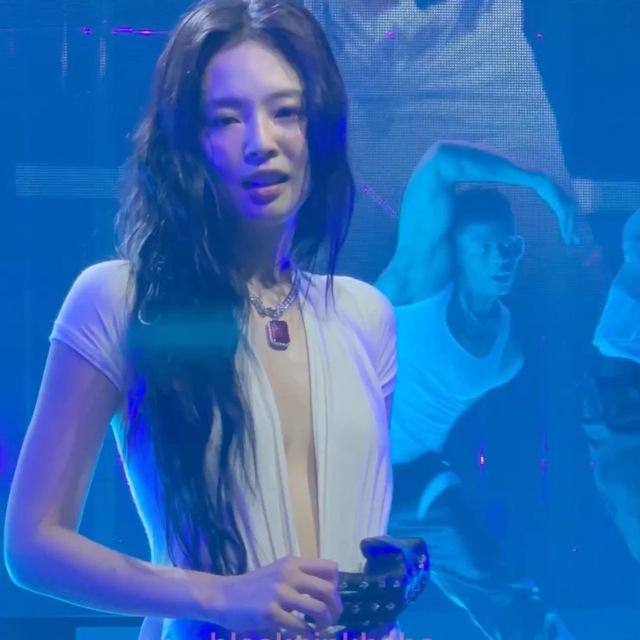 김제니 Kim Jennie