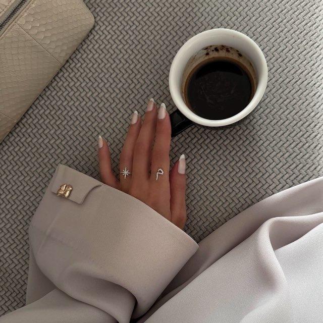 إيْف .