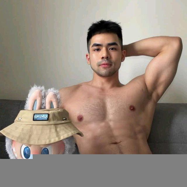 Straight Vietnamese Boys
