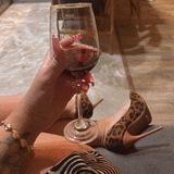 Вино и пелёнки | 18+