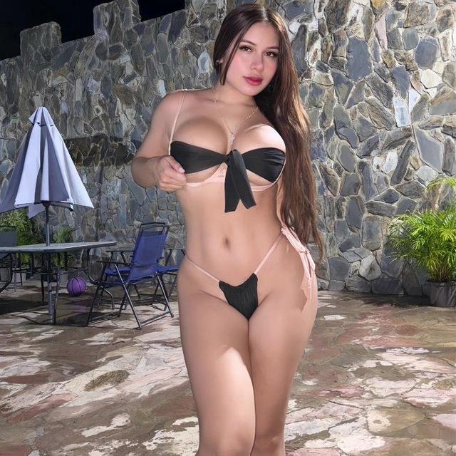Vanessa 🔞